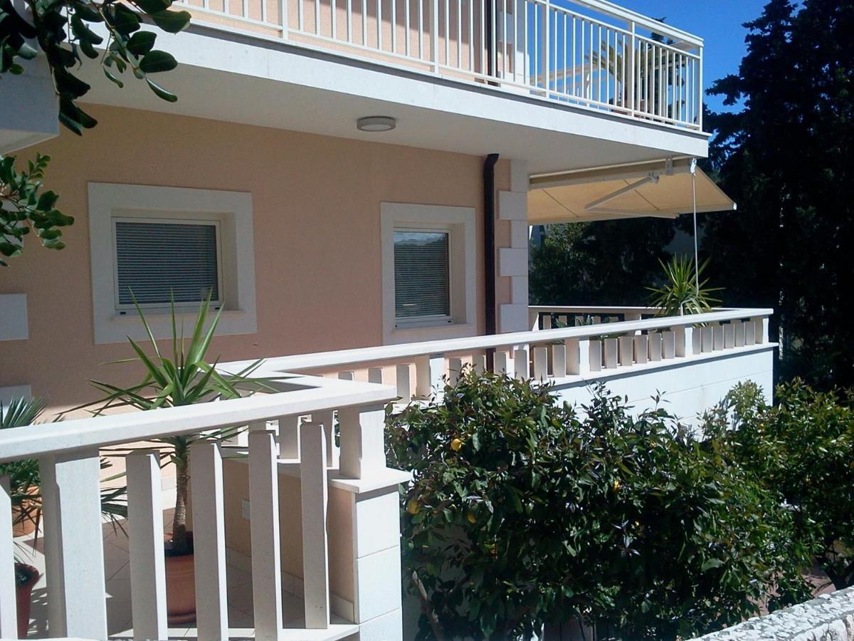 חוואר Apartments Jani מראה חיצוני תמונה