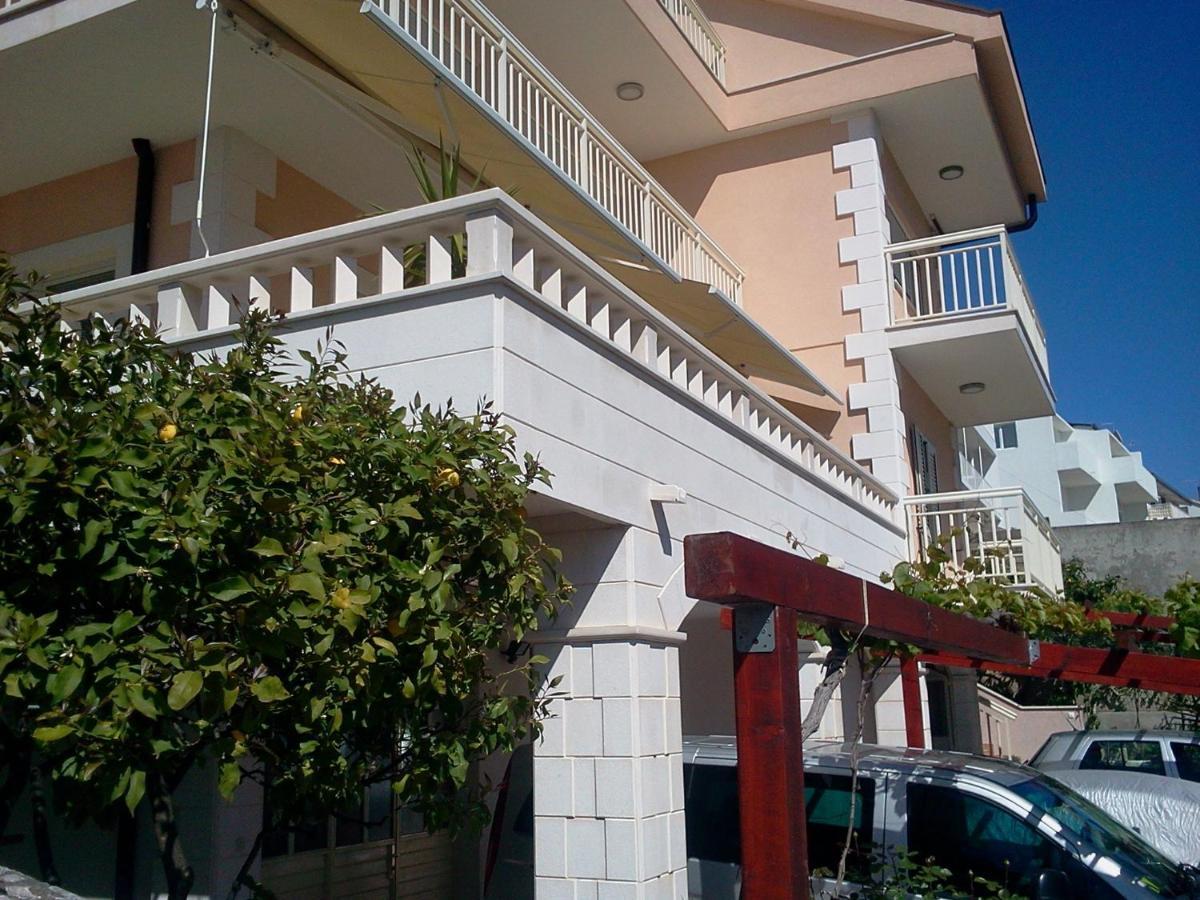 חוואר Apartments Jani מראה חיצוני תמונה