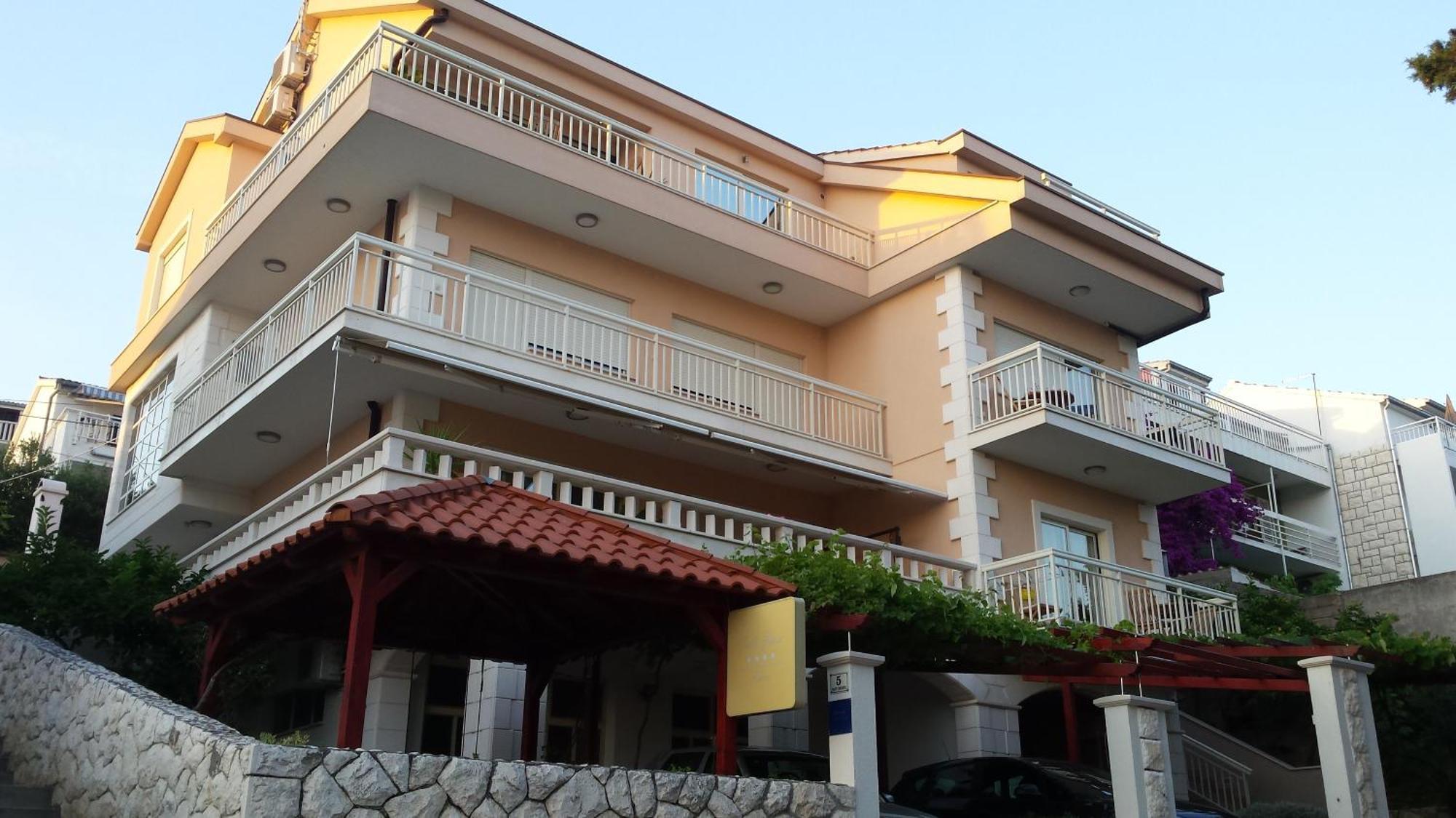חוואר Apartments Jani מראה חיצוני תמונה